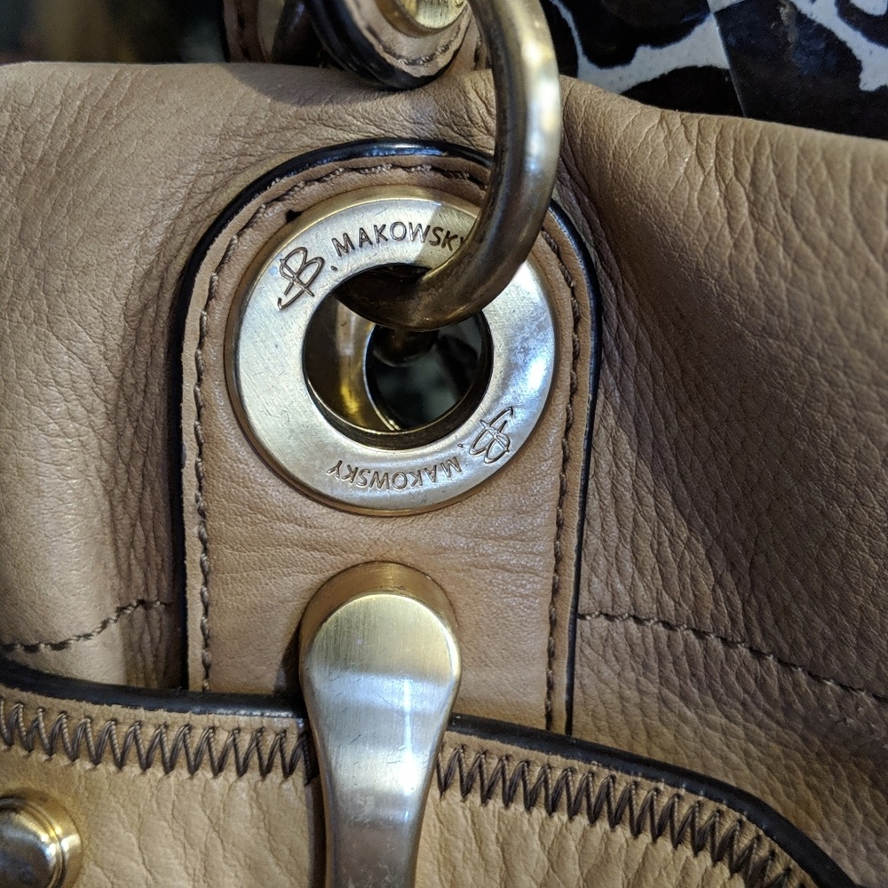 B Makowsky Hopo bag leather Over Size purse - Picture 7 of 8